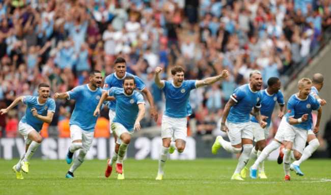 热尔曼合同到期离开广岛三箭，曾因违规出场导致被判输球